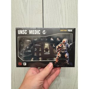 UNSC Medic Levi - Premium action figure - $0.00