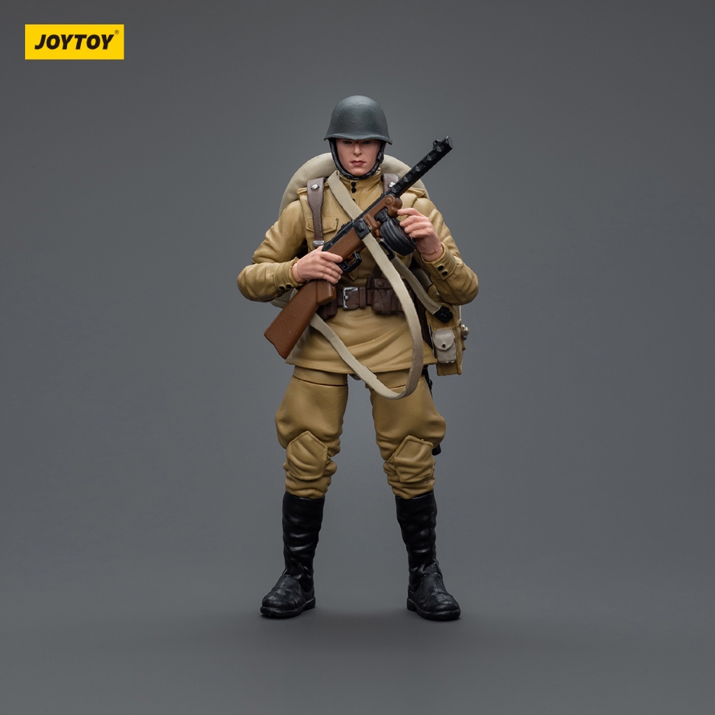 WWII Soviet Infantry - view 2