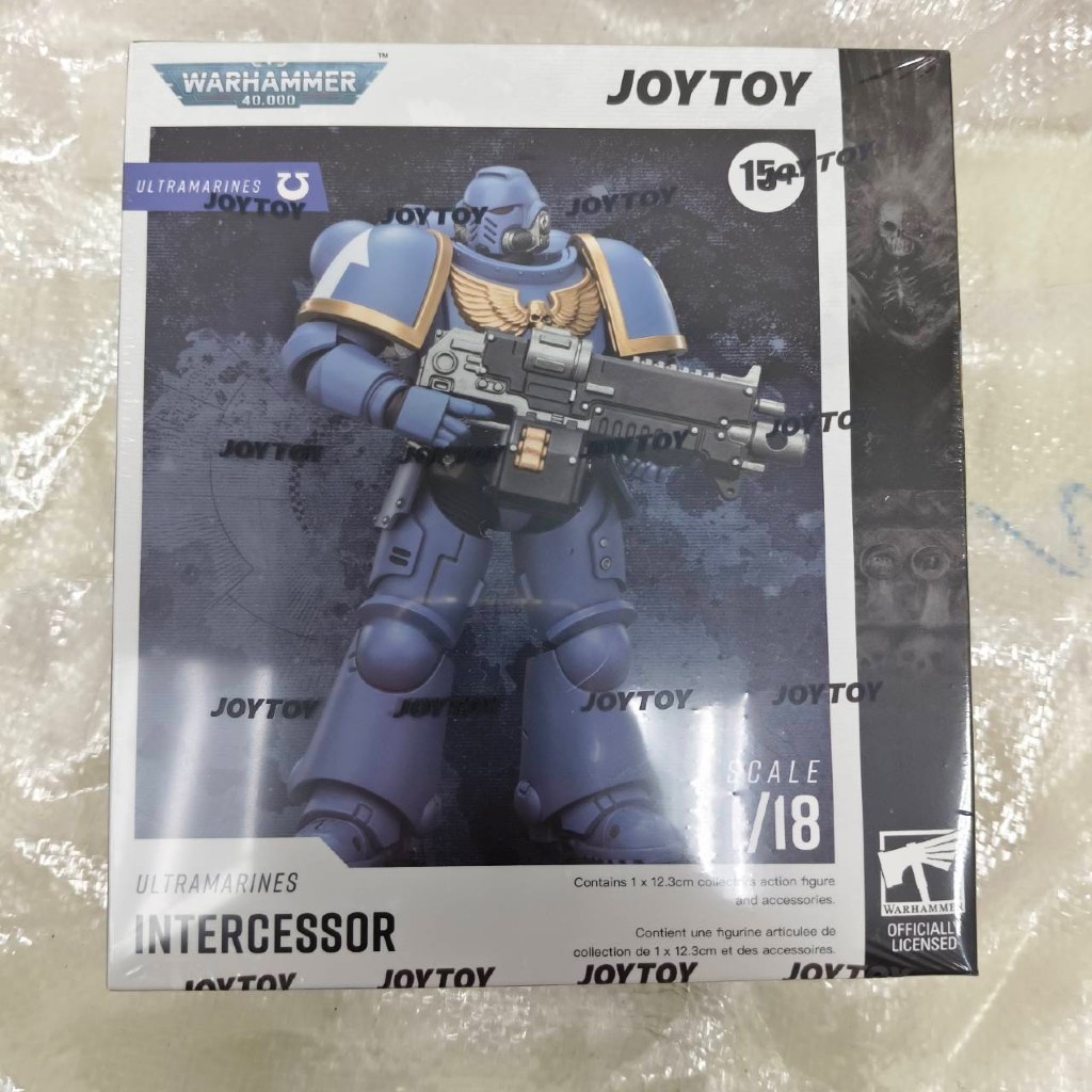 Ultramarines Intercessor with Bolt Rifle, Bolt Pistol and Chainsword - main product image