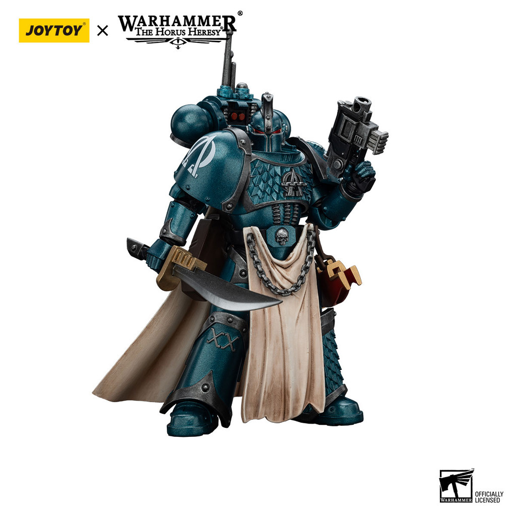 Alpha Legion Legion Praetor with Power Sword - view 5