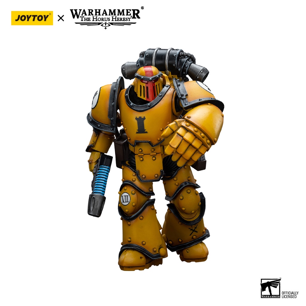 Imperial Fists Legion MkIII Tactical Squad Sergeant with Power Fist - view 3