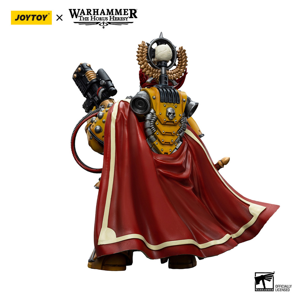 Imperial Fists Legion Praetor with Power Sword - view 3
