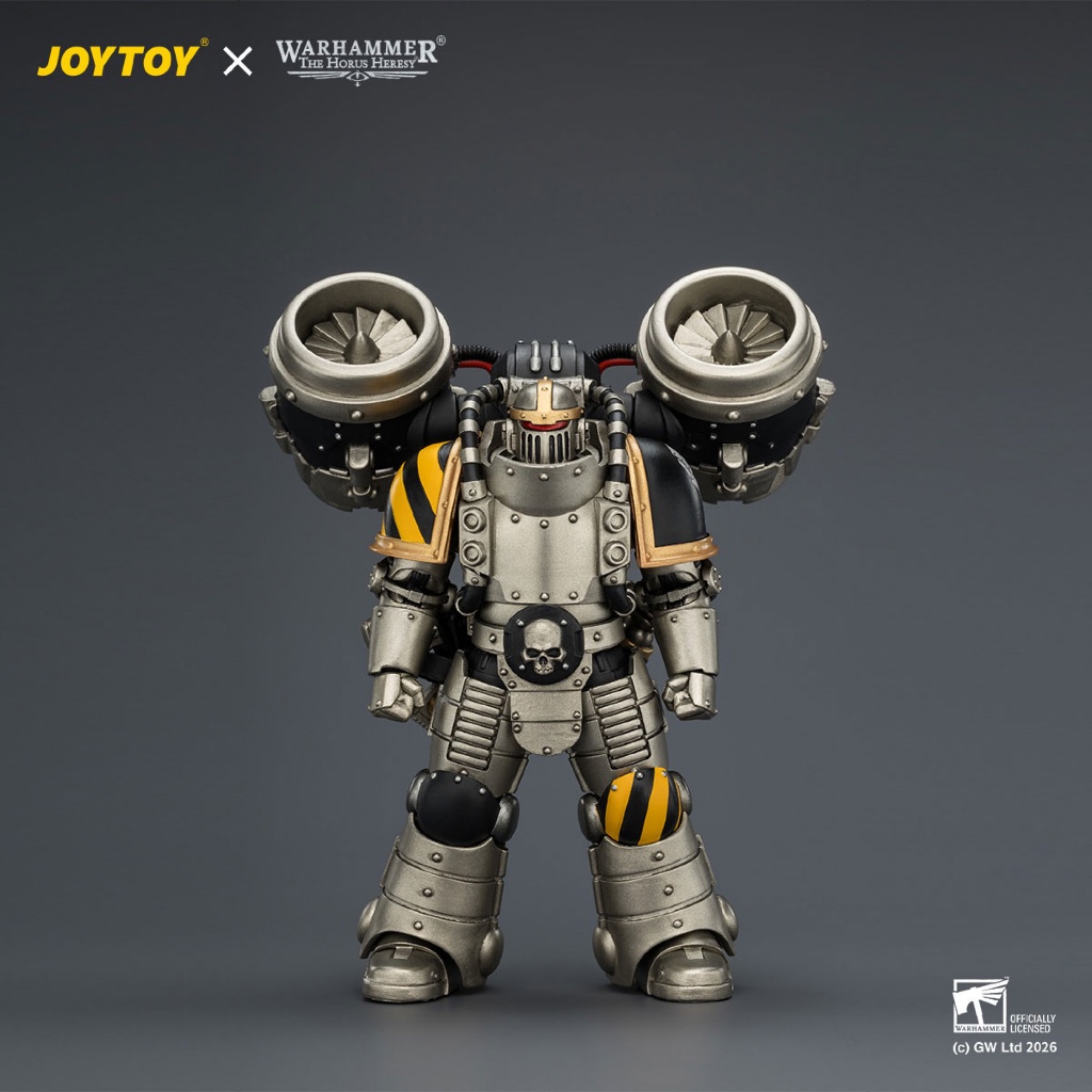 Iron Warriors MkII Assault Legionary1 with Bolt pistol, Chain axe & Combat shield - main product image