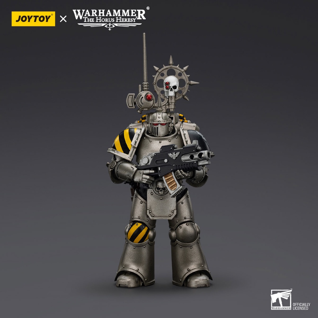 Iron Warriors MKIII Tactical Legionary with Nuncio-vox - view 2