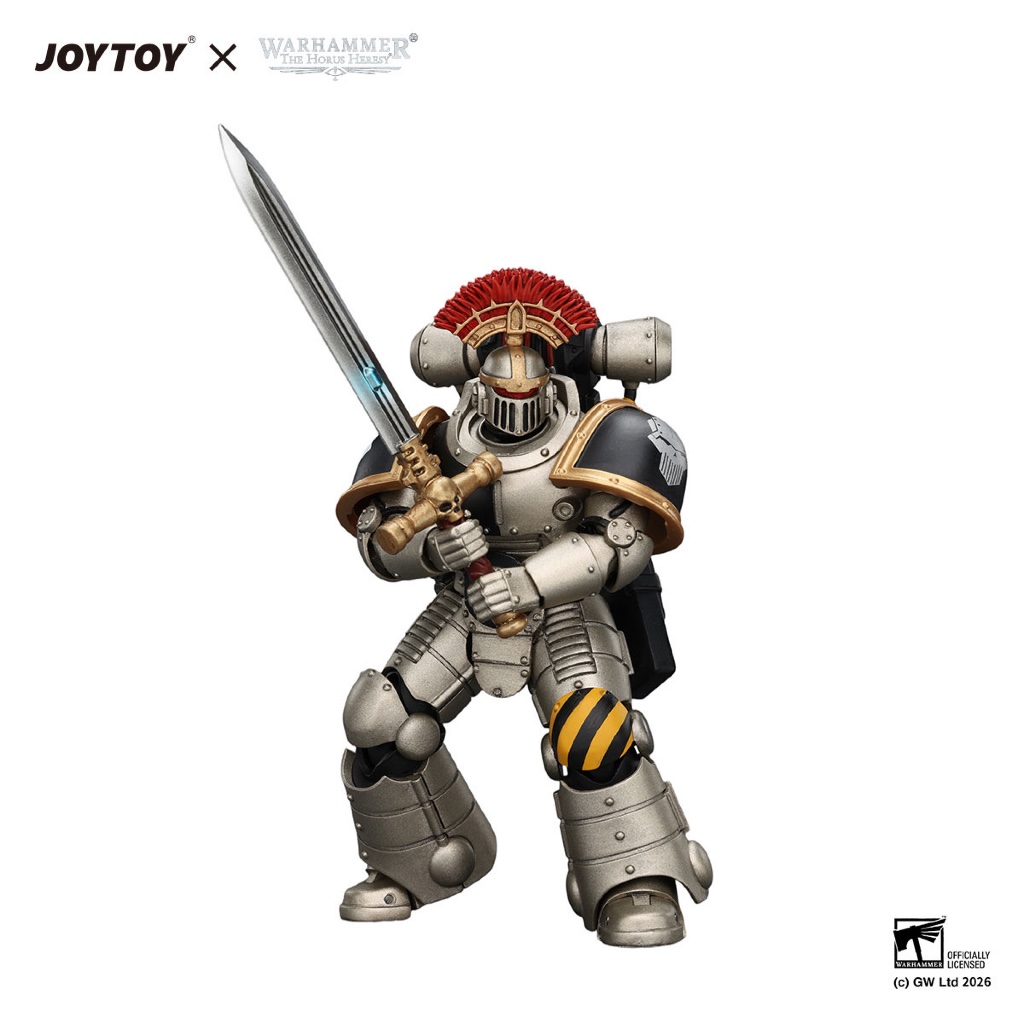 Iron Warriors Mkll Tactical Sergeant with Power Sword, Bolt Pistol and Plasma Pistol - view 4
