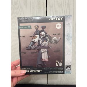 Sons of Horus Legion Apothecary - Premium action figure - $0.00