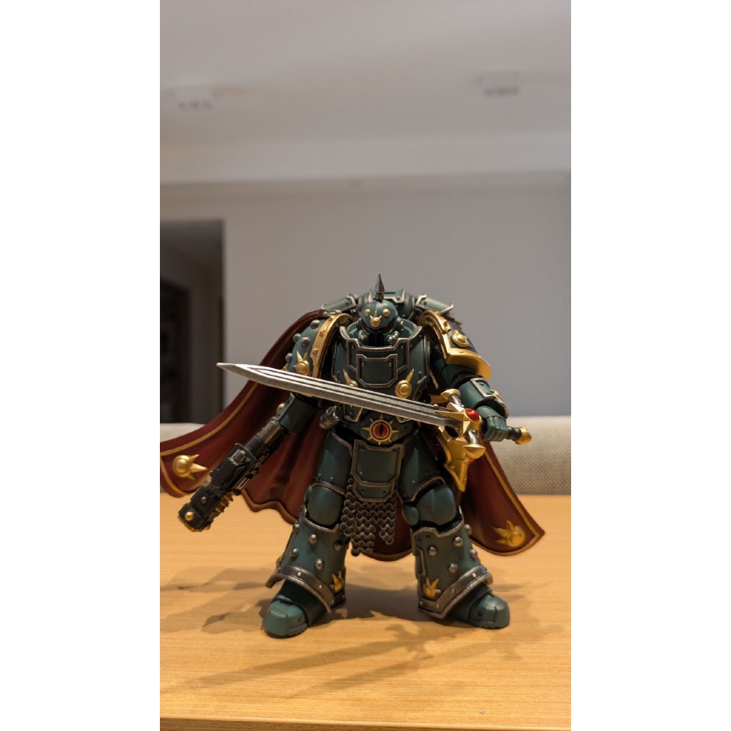 Sons of Horus Legion Champion - view 3
